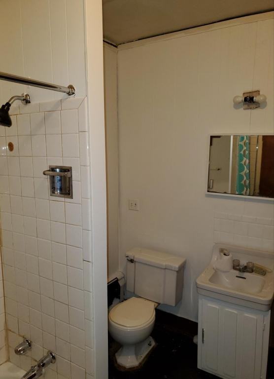 417 S Van Buren Ave #5 - Photo 2 of 3