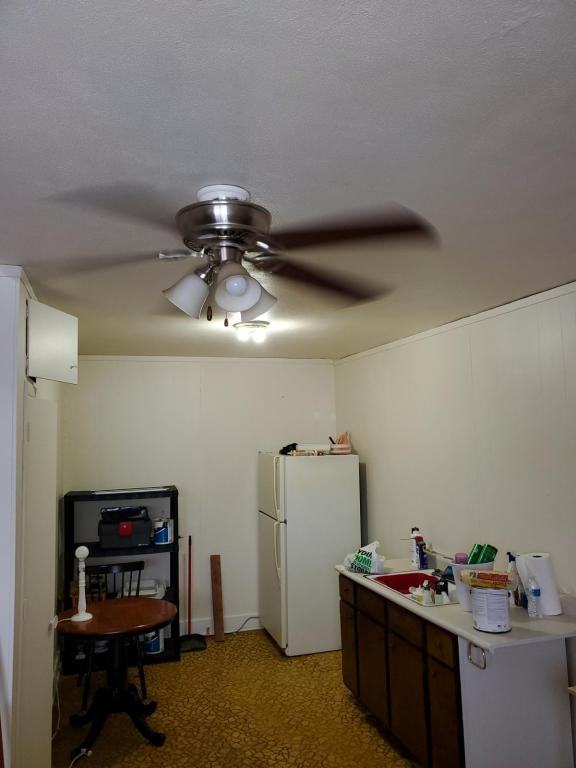 417 S Van Buren Ave #5 - Photo 3 of 3