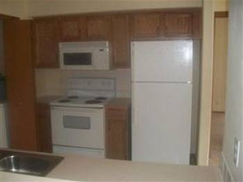 6005 Chapel Hill Blvd #B102 - Photo 4 of 4