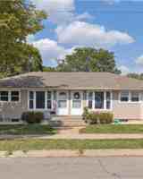 featured image of 2104 E 58th St #2106
