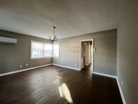 538 S Spring St #C - Photo 1 of 1