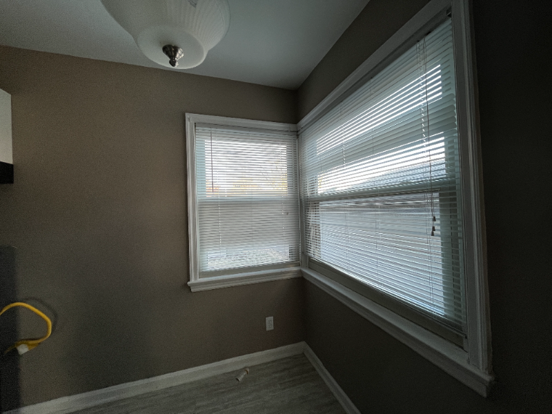 538 S Spring St #C - Photo 5 of 13