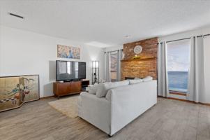 featured image of 424 S Shawnee Ave