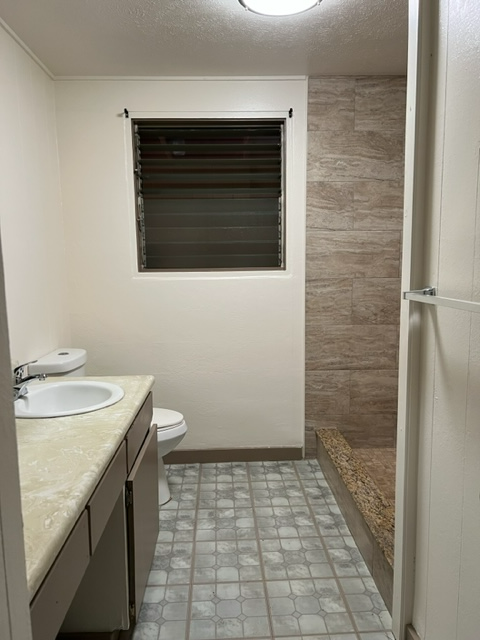 641 Huali Way #B - Photo 2 of 10
