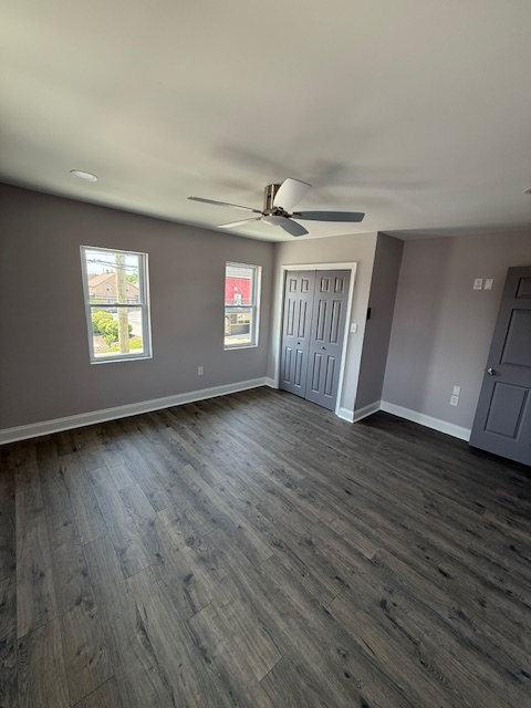 115 Oak St - Photo 6 of 10