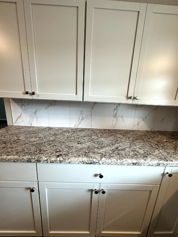 2804 E 44th St - Photo 4 of 20