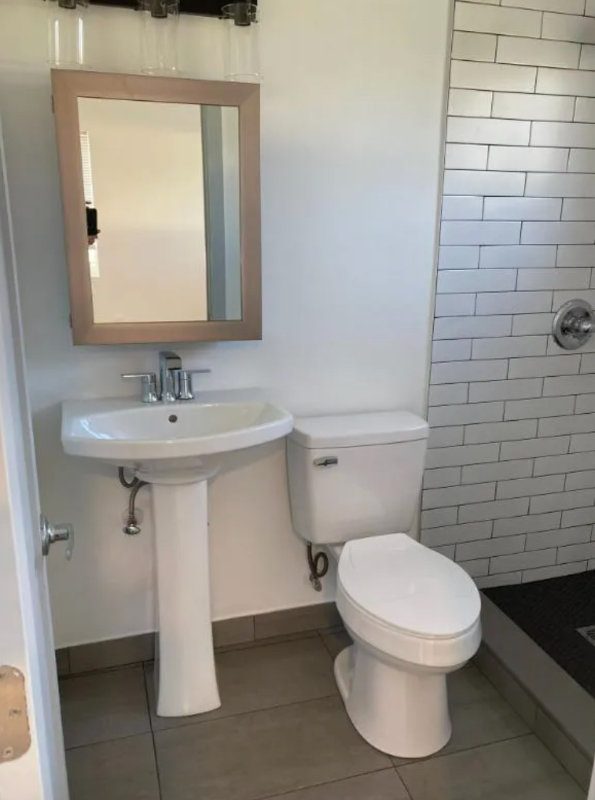 3201 Broadway #15 - Photo 4 of 12