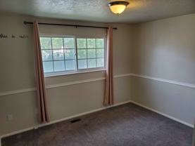 1242 Ne - Photo 1 of 1