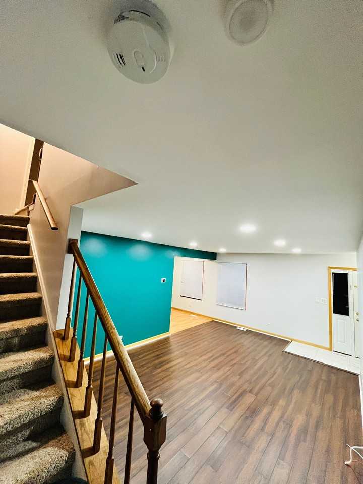 84 Maplewood Dr - Photo 3 of 21