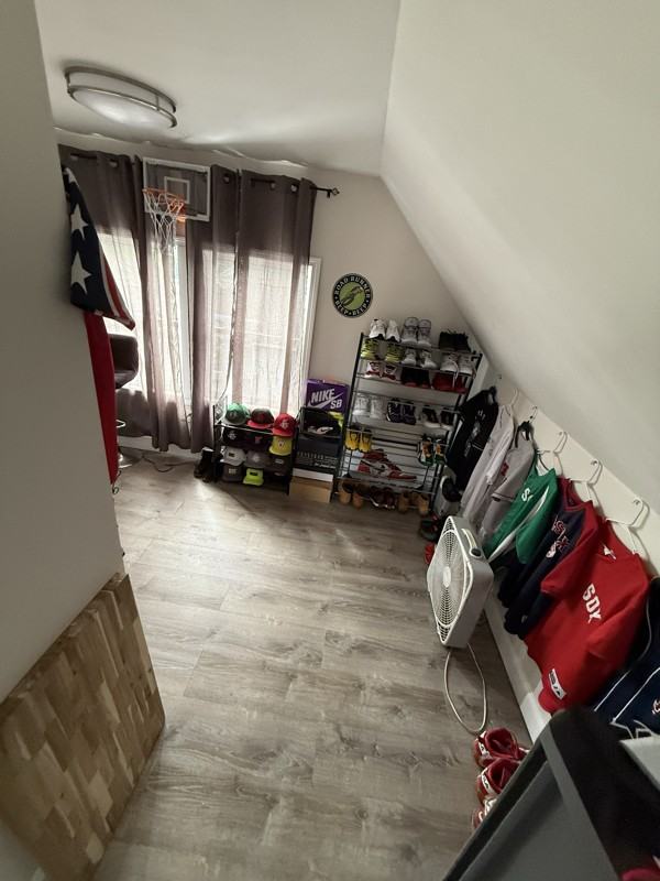 20 Colman St #3 - Photo 7 of 8