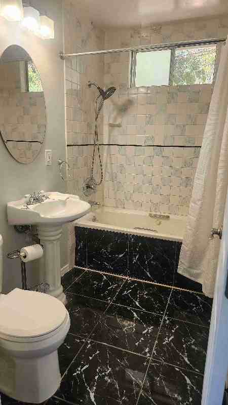 17251 Gresham St #2 - Photo 6 of 13