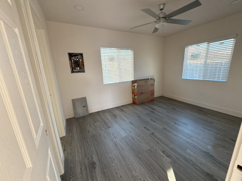 2300 Brundage Ln #B - Photo 6 of 6