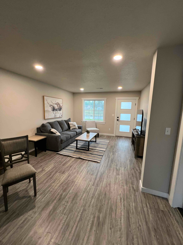 2502 Castle Pines Dr - Photo 2 of 15