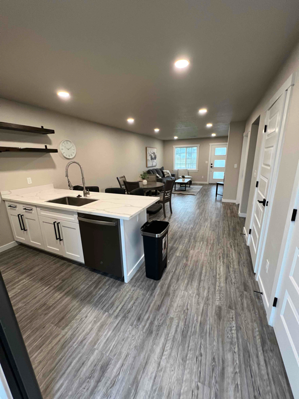 2502 Castle Pines Dr - Photo 4 of 15