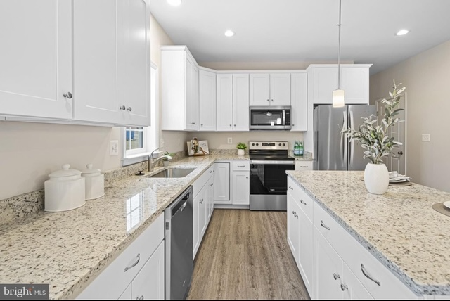 14 Candleberry Dr - Photo 7 of 13