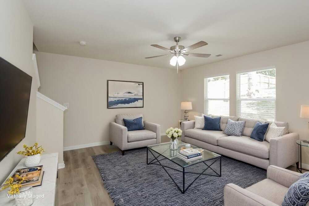 7810 Shadow Lawn Rd - Photo 5 of 20