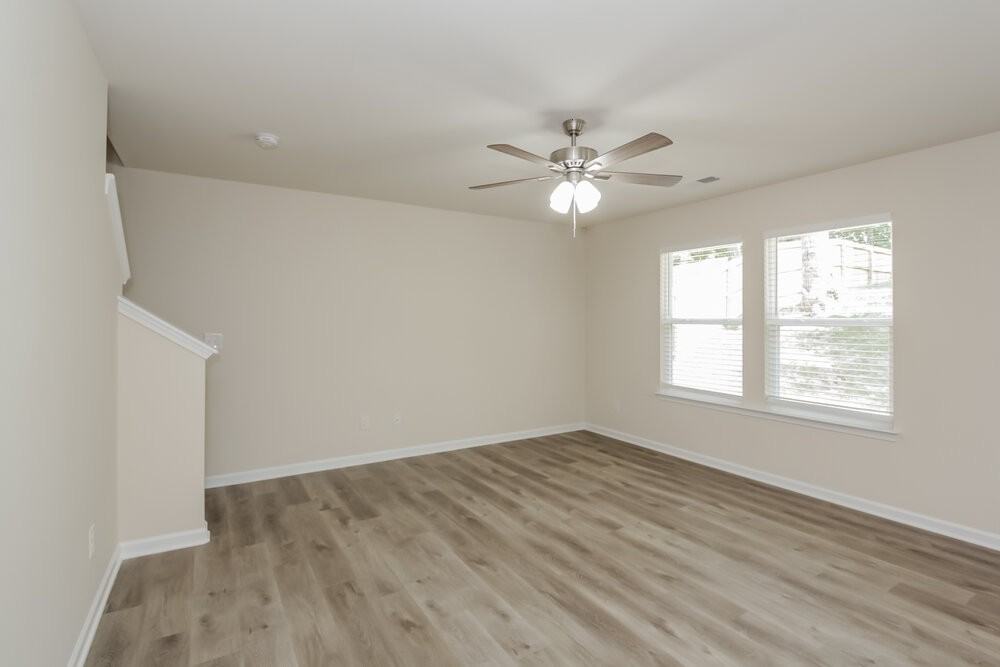 7810 Shadow Lawn Rd - Photo 6 of 20