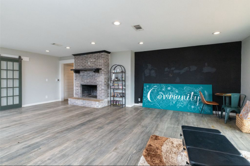 3193 E Highway - Photo 4 of 10