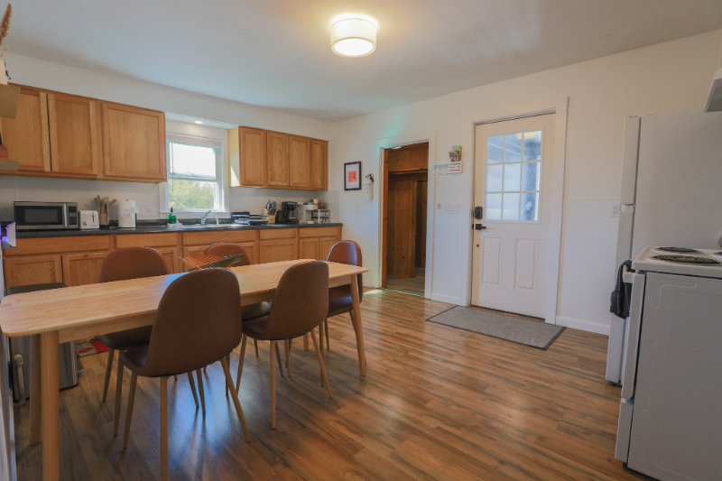 58 E Spring St #C - Photo 3 of 19