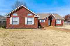 7010 Juanita Cir S - Photo 1 of 1
