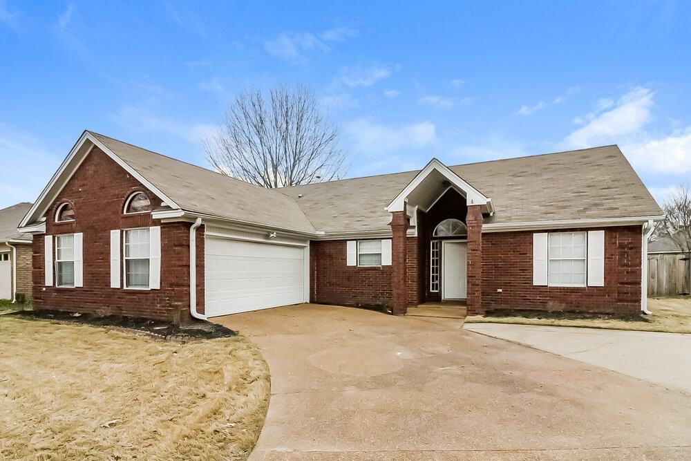 7010 Juanita Cir S - Photo 3 of 18