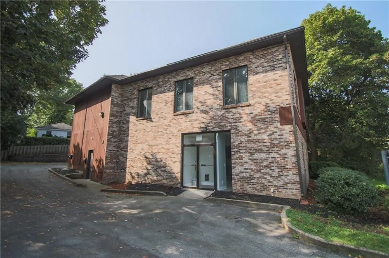 241 Norris Dr #D - Photo 2 of 20