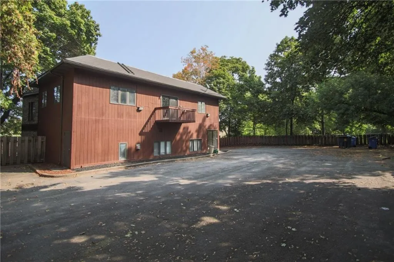 241 Norris Dr #D - Photo 4 of 20