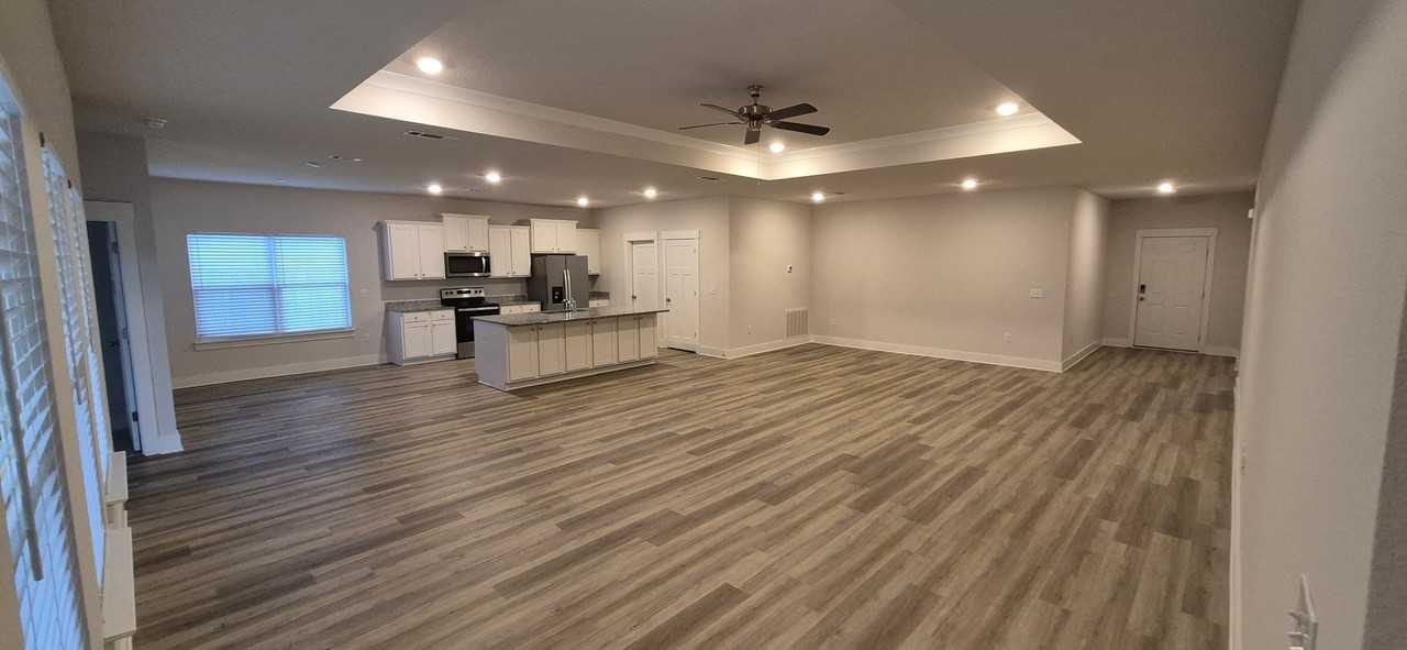 6298 Forest Bay Ave - Photo 6 of 20