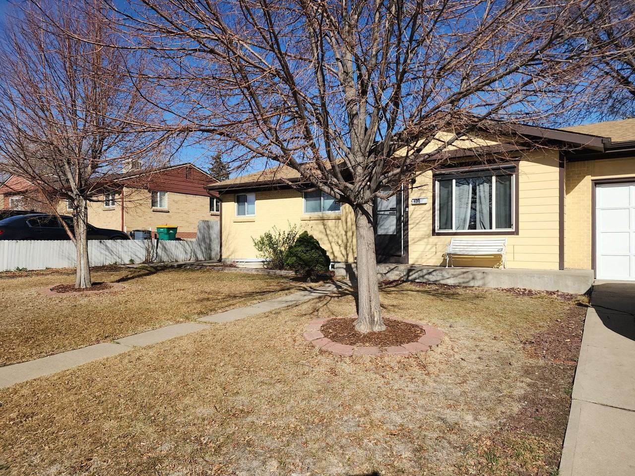 7618 Umatilla St - Photo 2 of 21