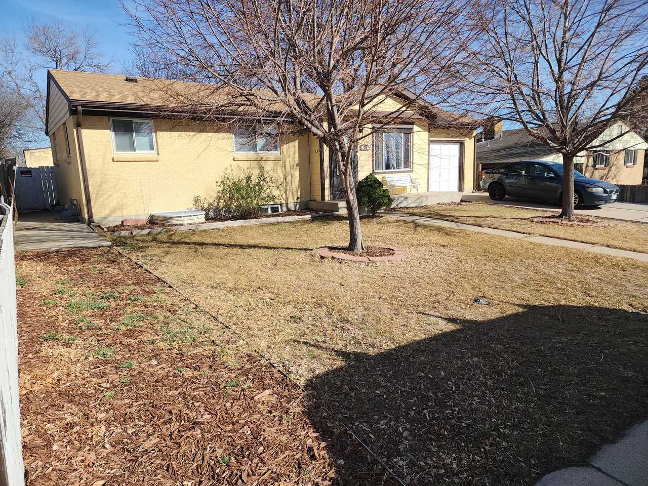 7618 Umatilla St - Photo 3 of 21