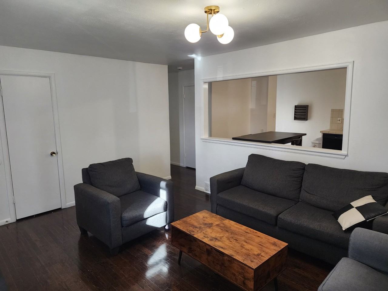 7618 Umatilla St - Photo 5 of 21