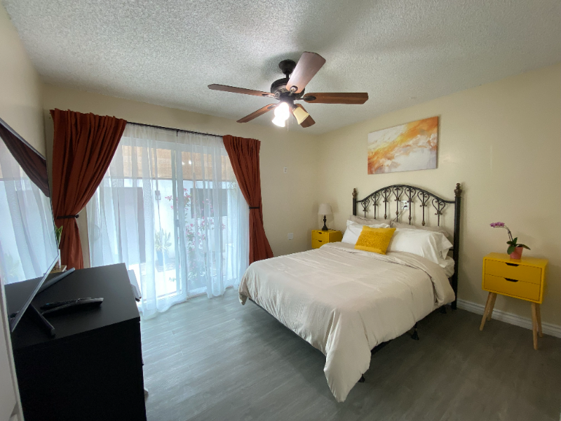 11941 Della Ln #4