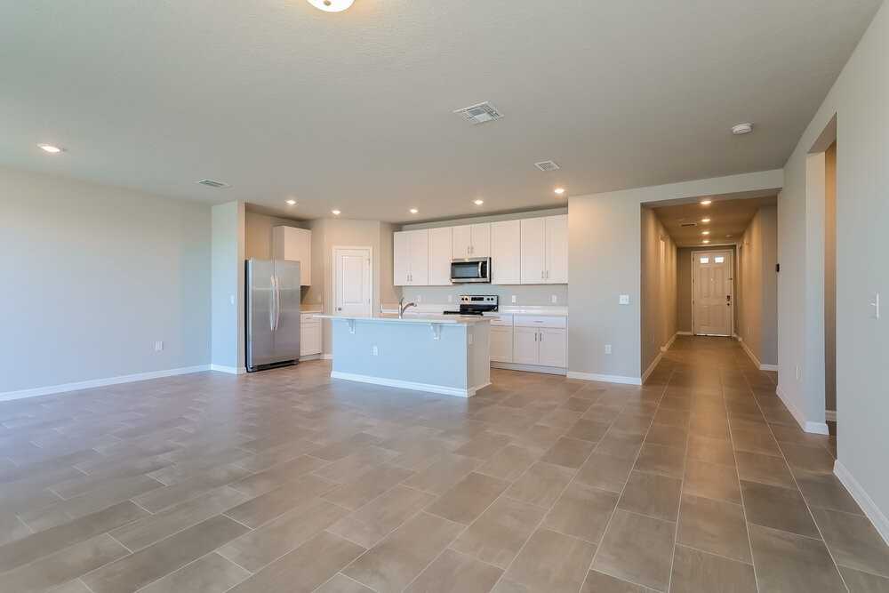 1142 Oak Valley Dr - Photo 3 of 16