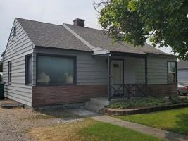 featured image of 224 E Graves Rd