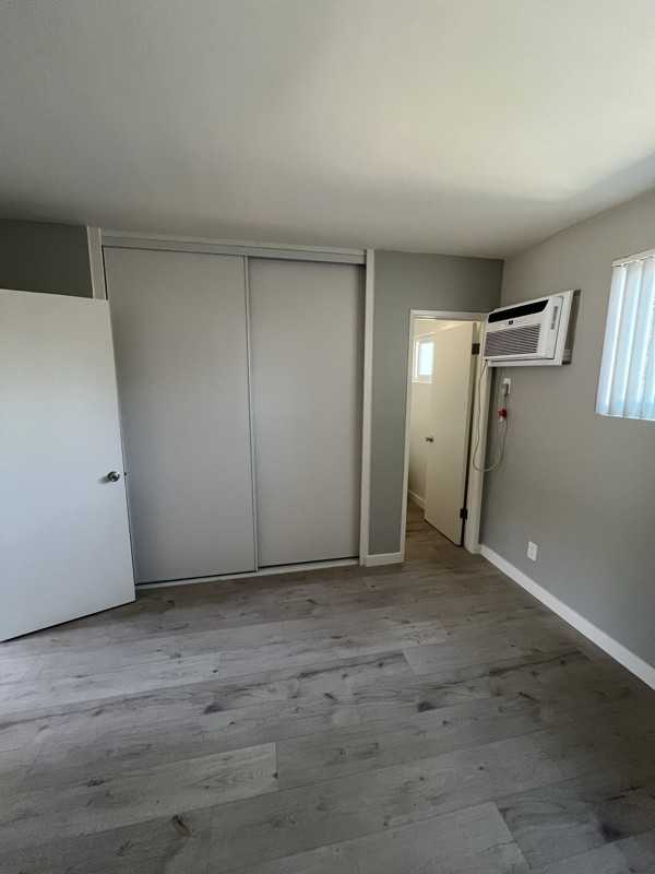 20033 Saticoy St #18 - Photo 5 of 14