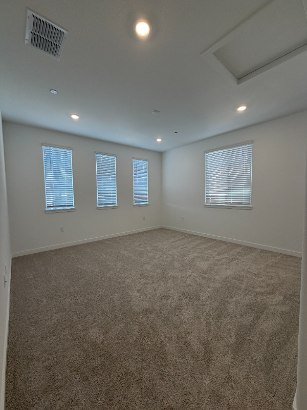 5348 Liberty Ship Way - Photo 6 of 16