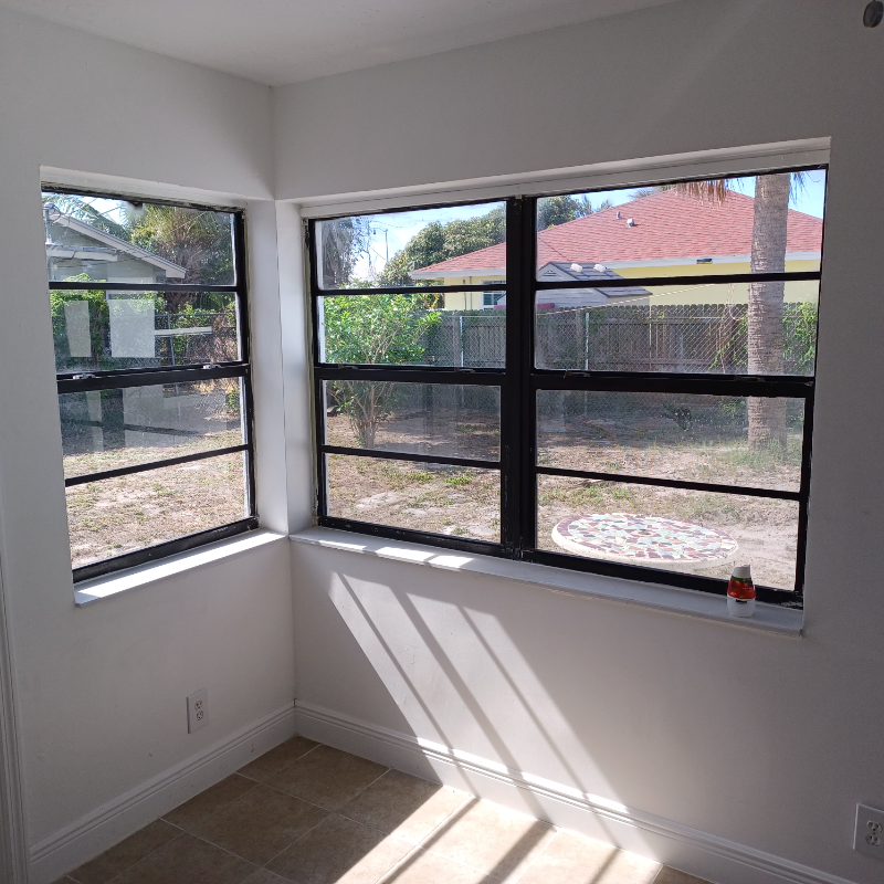 618 58th St #A - Photo 5 of 7