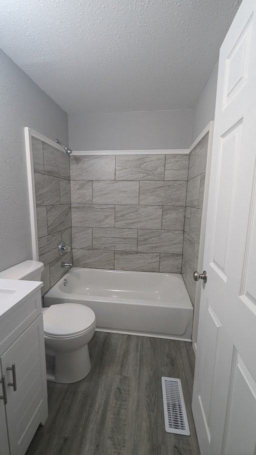 520 S Barrett Ave #520 - Photo 5 of 8