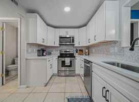 featured image of 301 Deerpoint Dr
