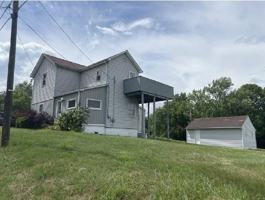 featured image of 8 Spring St #2