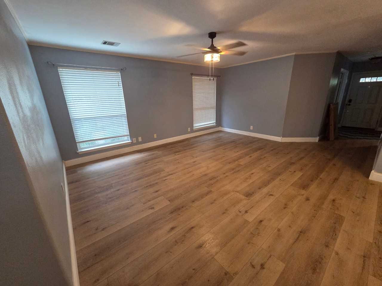 8826 Fernbrook - Photo 5 of 11