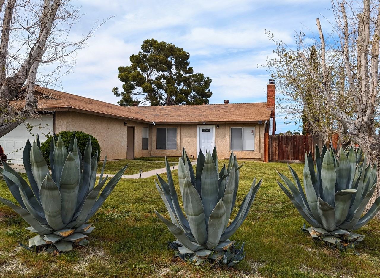 3019 Brentwood Ave