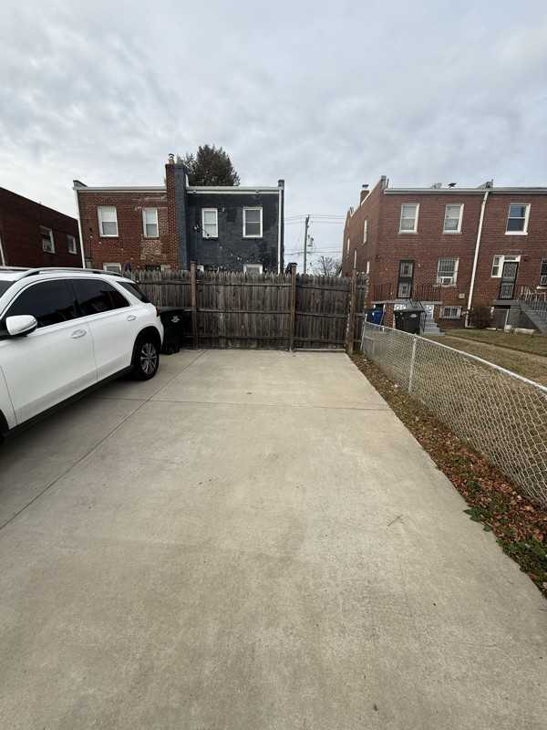 1215 Savannah St Se #BS - Photo 4 of 20