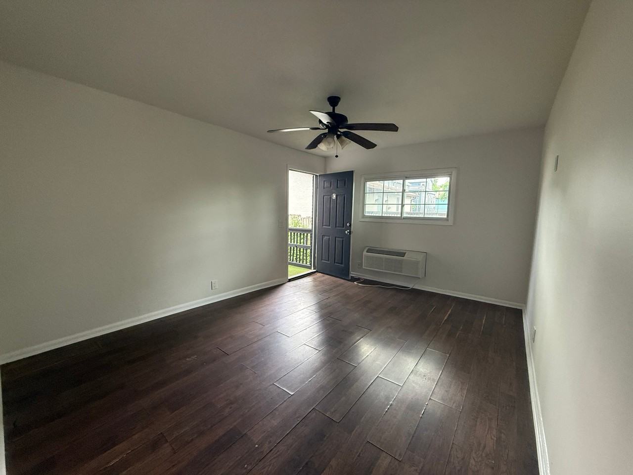 1109 Meharry Blvd #3 - Photo 2 of 11