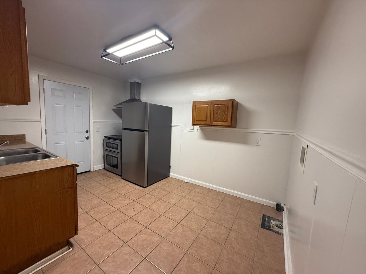 1109 Meharry Blvd #3 - Photo 4 of 11