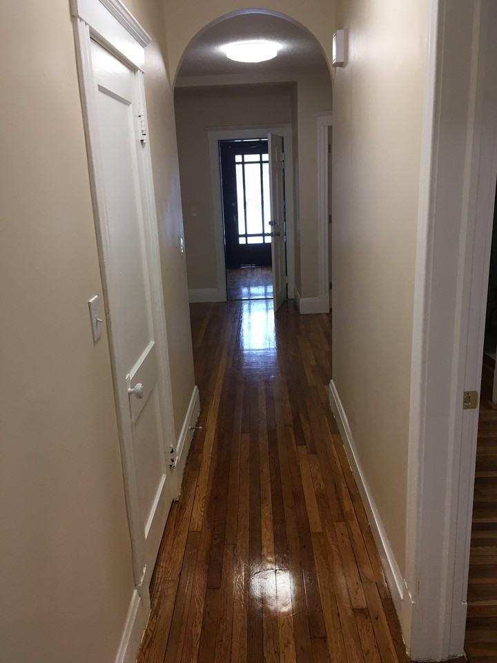 30 Henry Ave #3