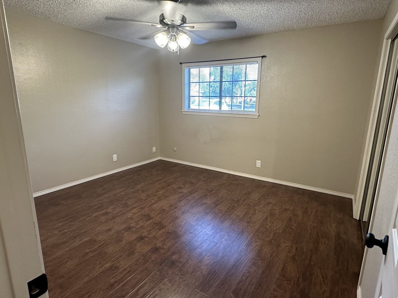 2631 Sunset Dr - Photo 7 of 13