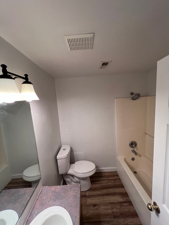 12406 W 11th Ave - Photo 5 of 15