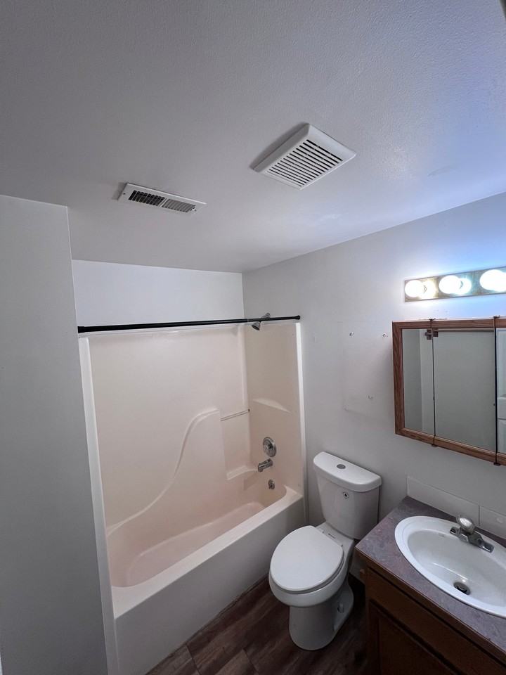 12406 W 11th Ave - Photo 7 of 15
