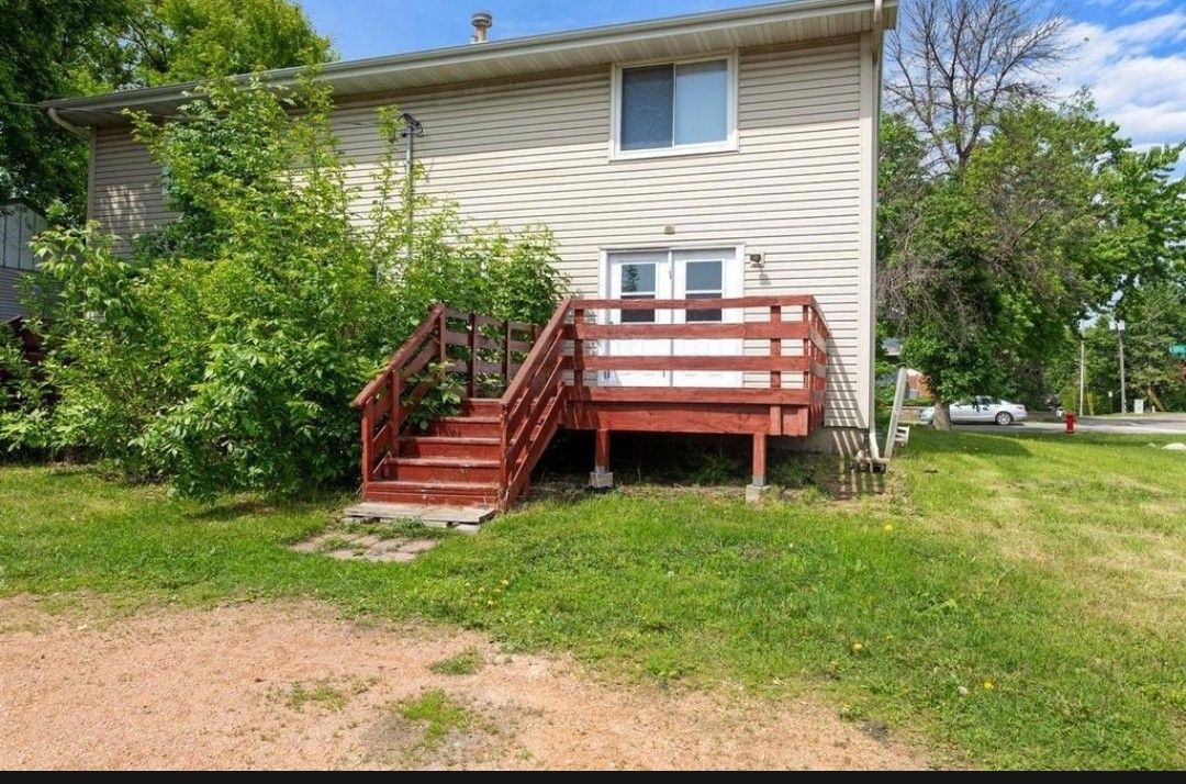 605 10th Ave S #605 - Photo 7 of 12